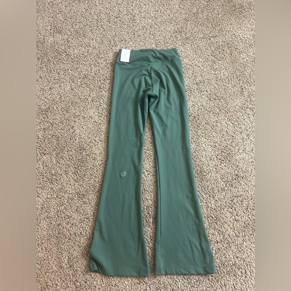 Green new pink flared leggings - Picture 3 of 3